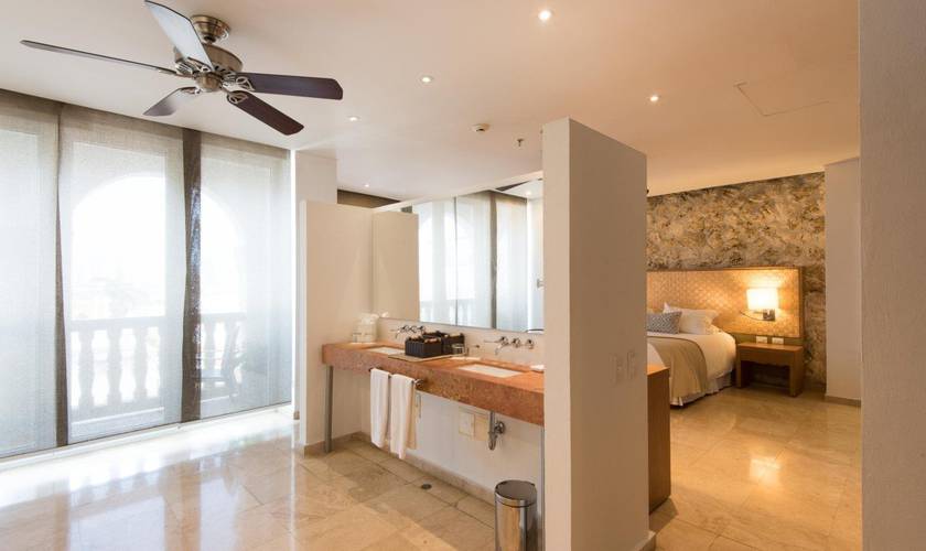Bayside suite room Movich Cartagena de Indias Bayside suite room Movich Cartagena de Indias