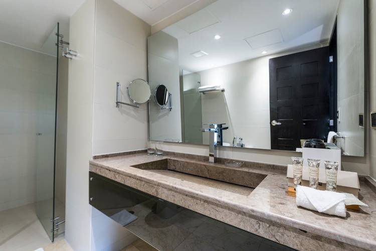 Bathroom Movich Casa del Alférez Hotel Cali