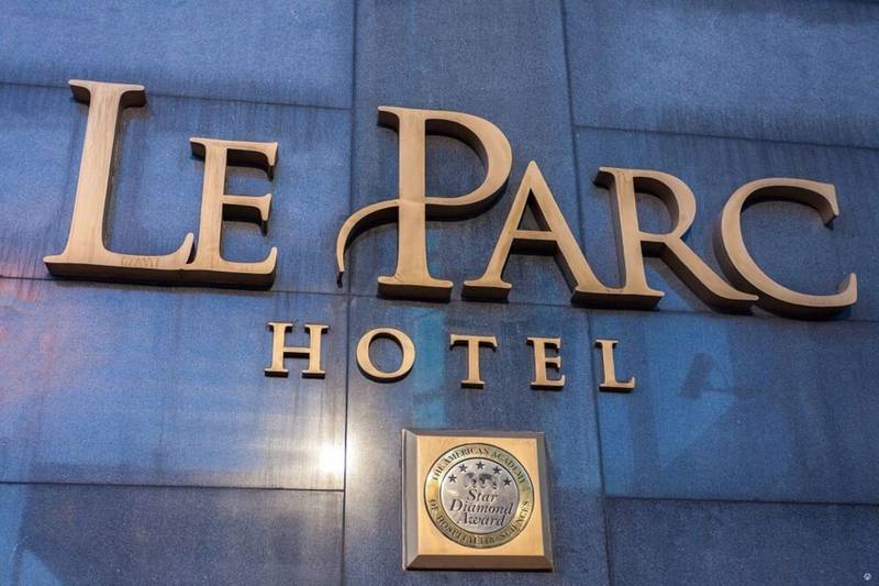 Le parc (quito)  Le Parc (Quito) 