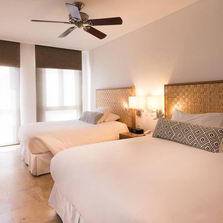 Superior twin room Movich Cartagena de Indias Superior twin room Movich Cartagena de Indias