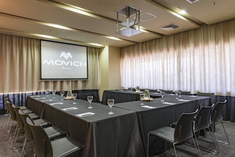 Meeting room Movich Pereira Hotel