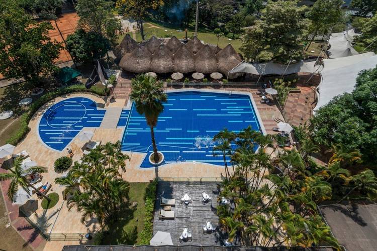 Swimming pool Intercontinental Medellín Hotel Medellin
