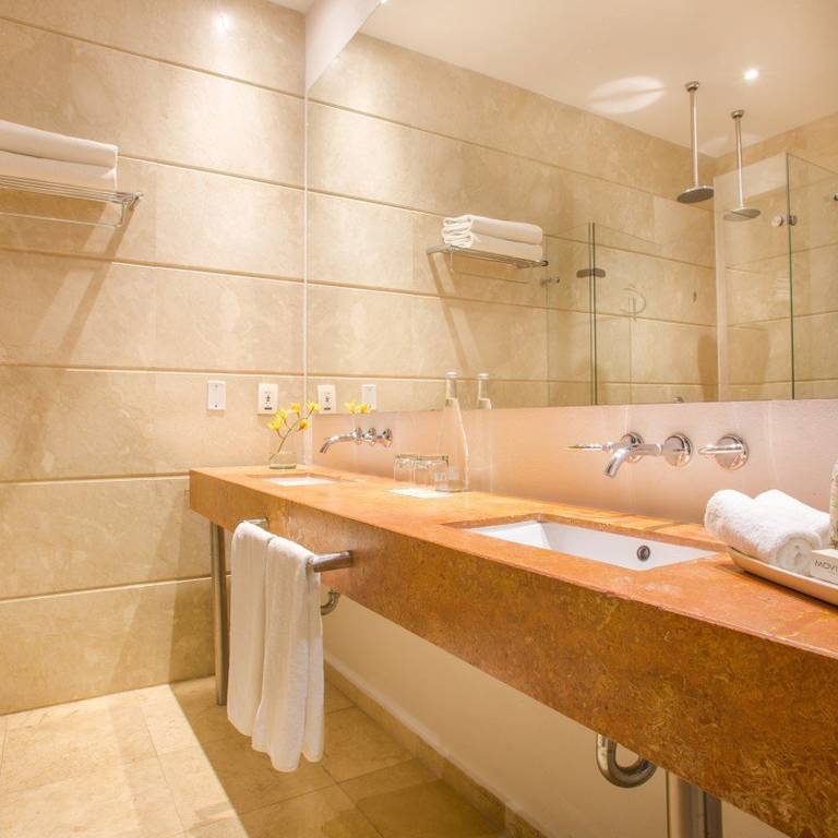 Superior twin room Movich Cartagena de Indias Superior twin room Movich Cartagena de Indias