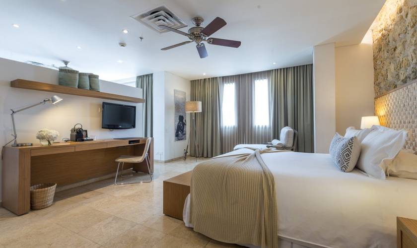 Bayside suite room Movich Cartagena de Indias Bayside suite room Movich Cartagena de Indias