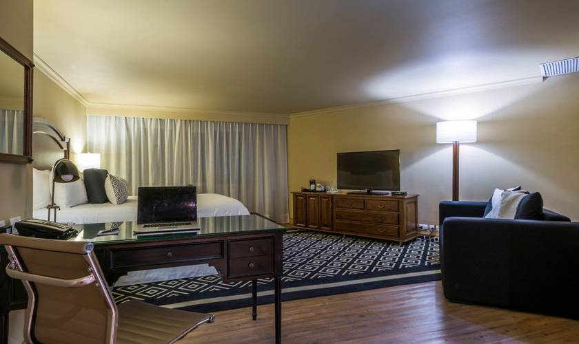 Habitación junior suite king Intercontinental Medellín Habitación junior suite king Intercontinental Medellín