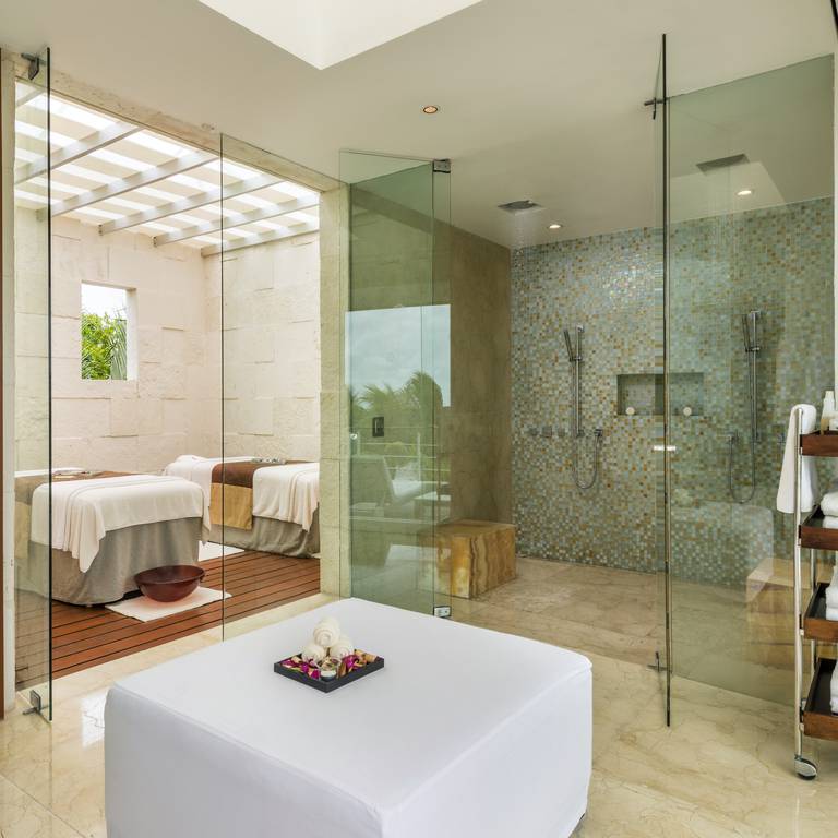 Beach front presidential suite Blue Diamond Luxury Boutique (Playa del Carmen) Beach front presidential suite Blue Diamond Luxury Boutique (Playa del Carmen)