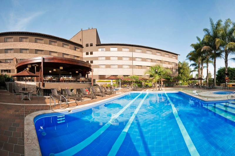 Pool Movich Las Lomas Hotel Medellin