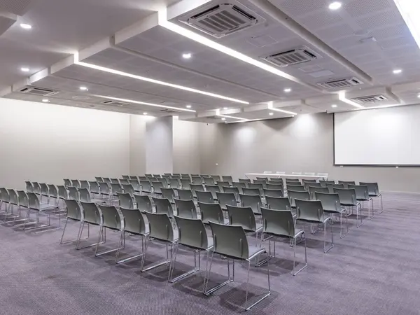 salon-sapan-buro-cinco-uno