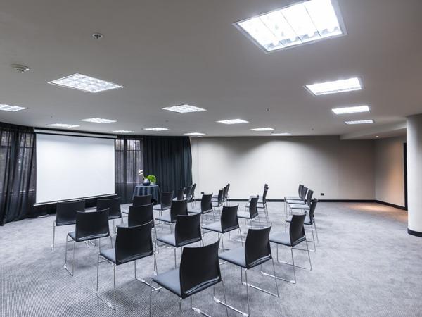 movich-lomas-sala-encenillo