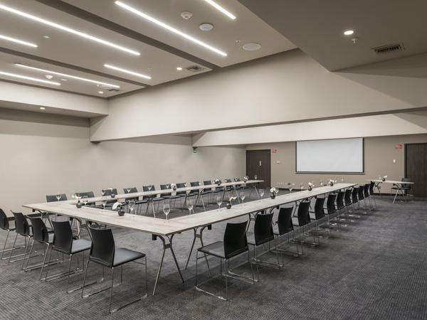 movich-lomas-sala-guayacan-c_MWUs5xN