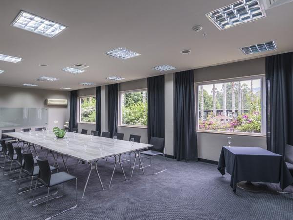 movich-lomas-sala-roble