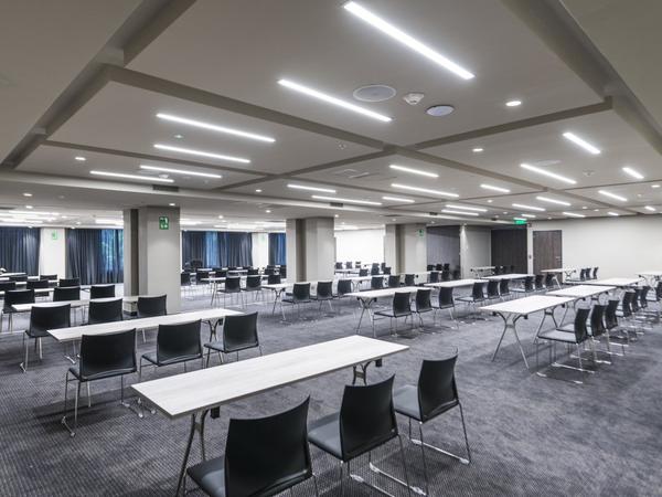 movich-lomas-sala-sapan-f_naKfuIR