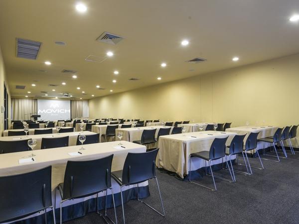 movich-pereira-sala-bucaro-a