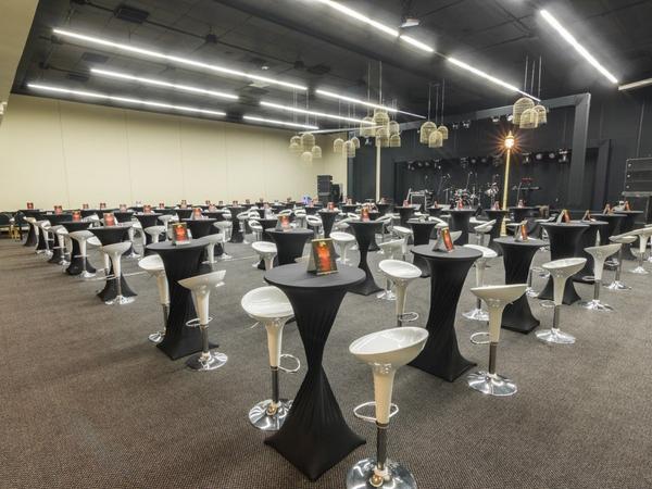 movich-pereira-sala-sapan-a