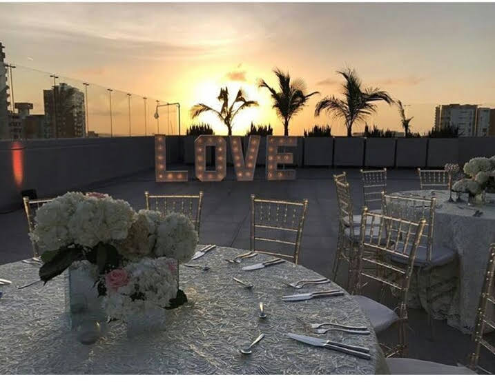 Movich Buró 51 (104)