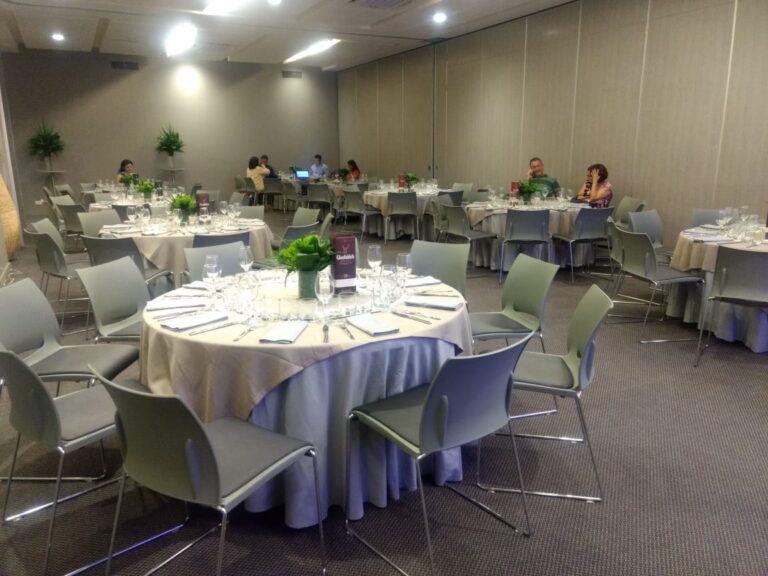 Sapan 2 Mesa redonda - copia