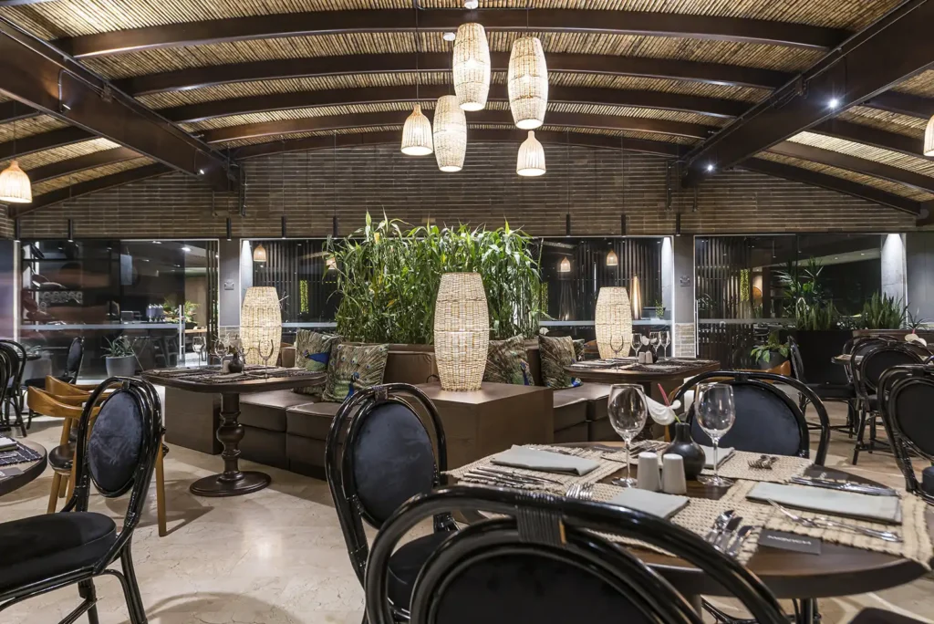 Movich Hotels ebano rionegro slider 02